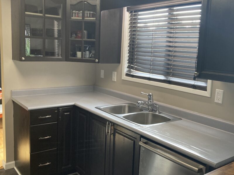 4Bedroom House in Gordon Head Available Sep 1st for 1 year only